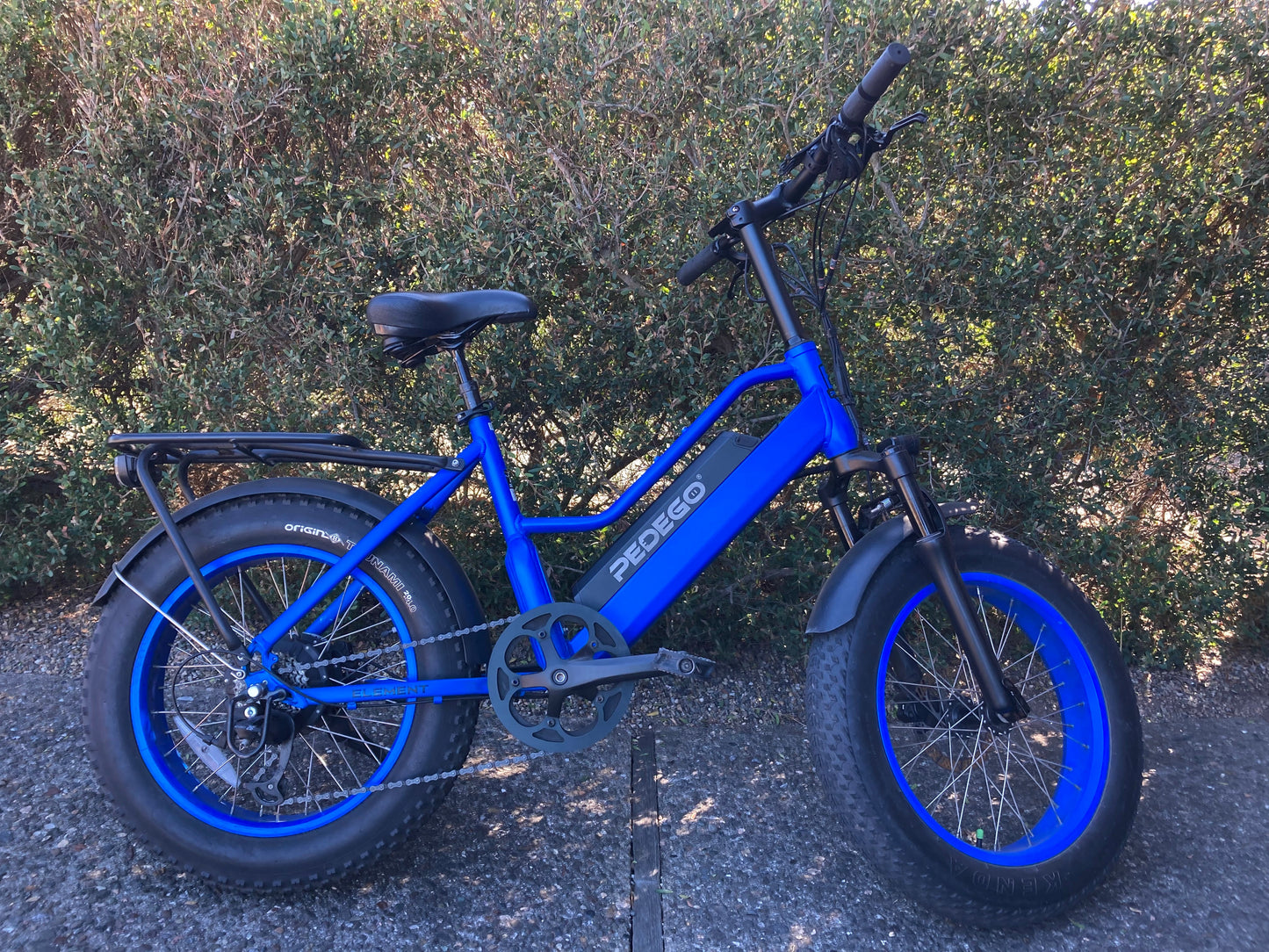 Element V1, Blue #0895, 500w 10.4Ah, Rack, Lite, Fenders