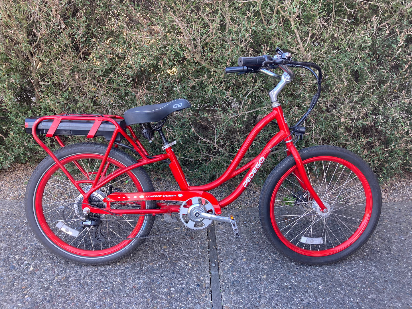 Comfort Cruiser 24" Ruby Red #2019, 350w, 17.5Ah