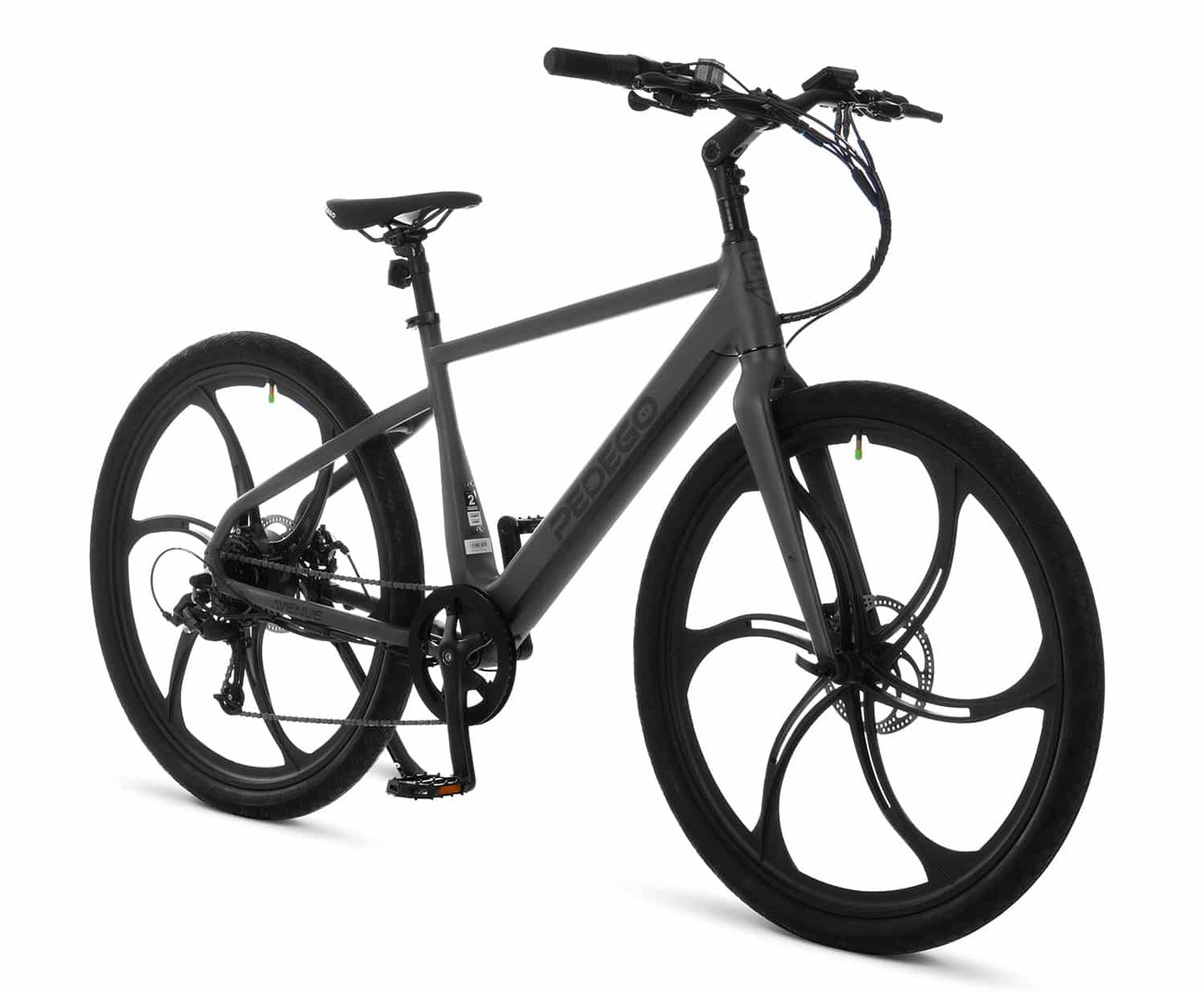 28" Avenue Classic P500 - Gunmetal Gray w/ MAG Wheels